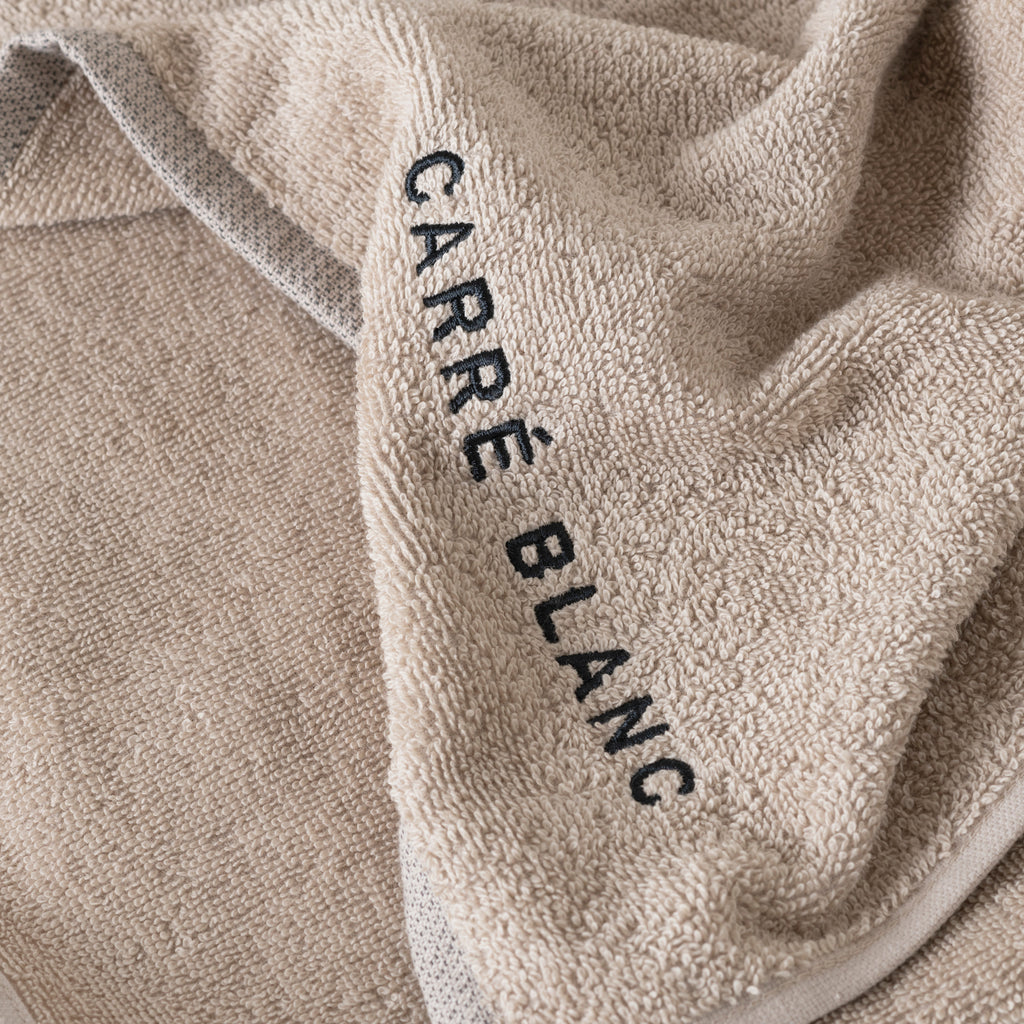 Hand Towel in Cotton Signature Beige - Carré Blanc Canada