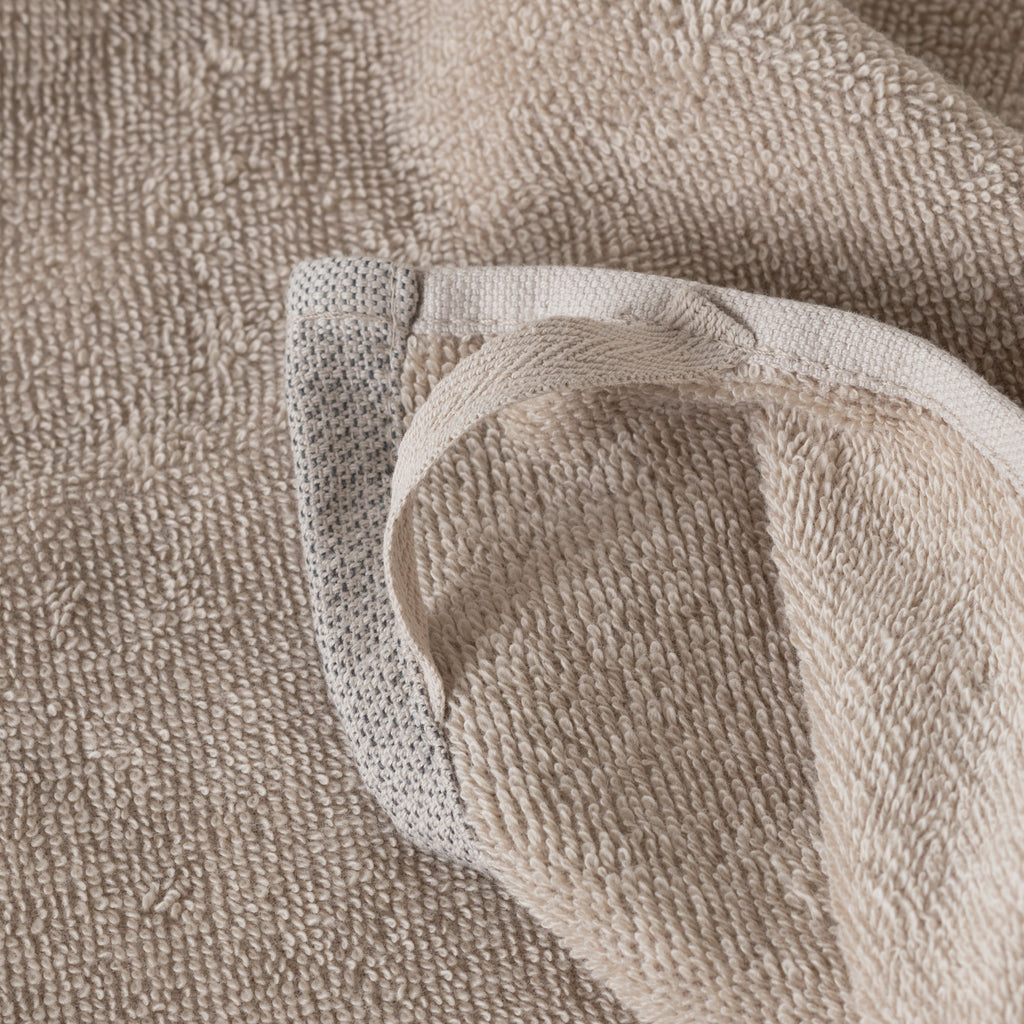 Hand Towel in Cotton Signature Beige - Carré Blanc Canada