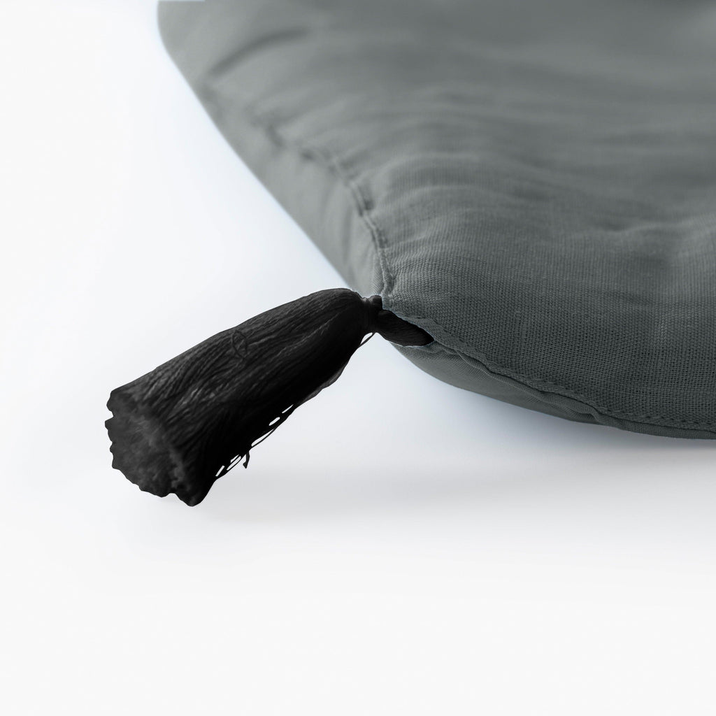 Songe Ash Khaki Quilt in Washed Linen and Cotton - Carré Blanc Canada